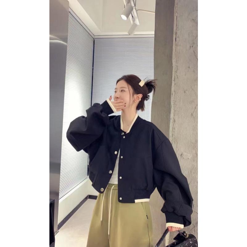 Бейсбольная куртка Женская куртка Кардиган Верх XL чёрный
Бейсбольная куртка Женская куртка Кардиган Верх XL чёрный