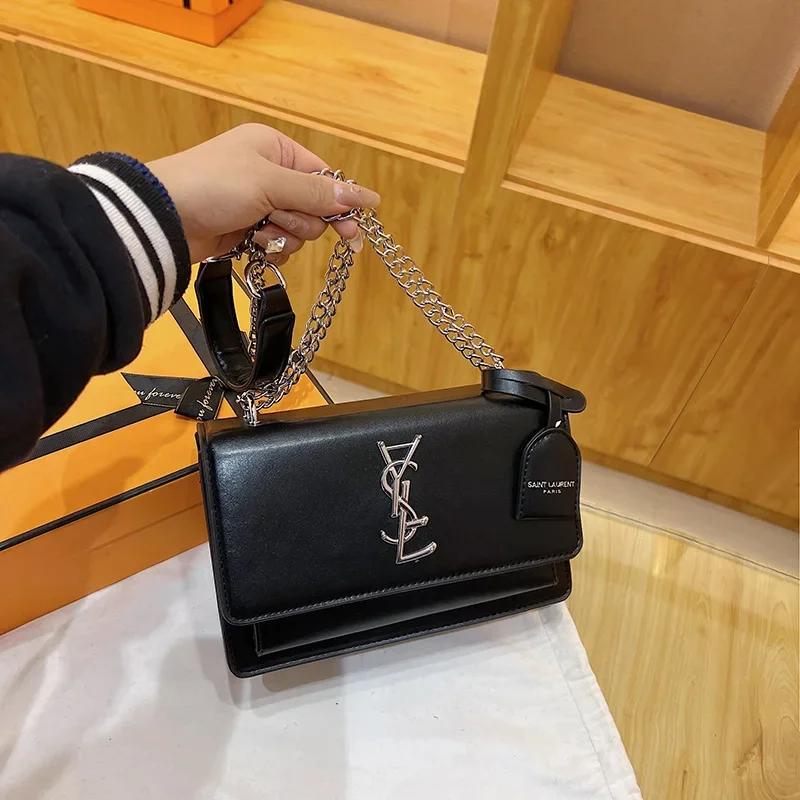 Женская дизайнерская сумка Sense Small Square Bag, корейская версия, модный тренд, высокое качество, сумка через плечо на цепочке 21.5cm 14cm 8cm
Женская дизайнерская сумка Sense Small Square Bag, корейская версия, модный тренд, высокое качество, сумка через плечо на цепочке 21.5cm 14cm 8cm