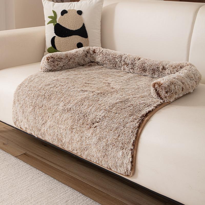 Soft Fluffy High Quality Pet Blanket Dogs Couch Slipcover Pet Mat Warm and Comfortable Blanket for Cat Dogs with Neck Pillow Pet bed 75x75CM
Soft Fluffy High Quality Pet Blanket Dogs Couch Slipcover Pet Mat Warm and Comfortable Blanket for Cat Dogs with Neck Pillow Pet bed 75x75CM