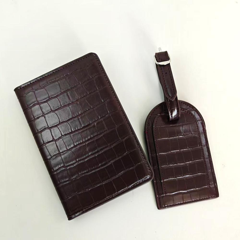 Luxury Passport Cover Luggage Tag Gift Box Set Custom Name Men Women Present Travel Accessories Suitcase Label Passport Holder
Luxury Passport Cover Luggage Tag Gift Box Set Custom Name Men Women Present Travel Accessories Suitcase Label Passport Holder