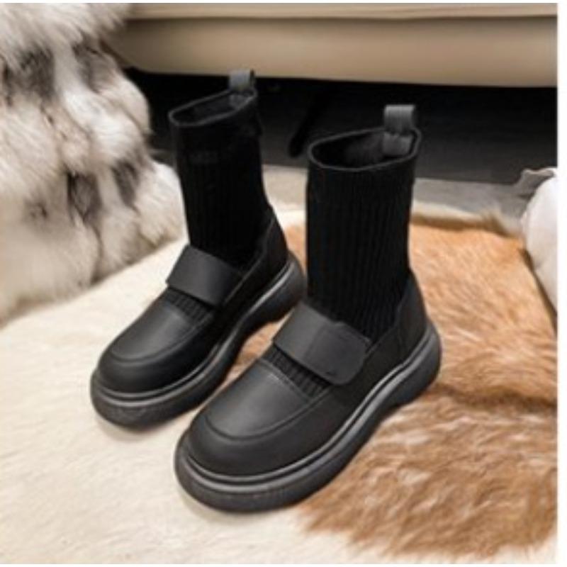 Женские ботинки Мартин с круглым носком, новые, в стиле ретро, на толстой подошве, с вязаными носками, короткие ботинки, белые эластичные тонкие ботинки-носки 40 чёрный
Женские ботинки Мартин с круглым носком, новые, в стиле ретро, на толстой подошве, с вязаными носками, короткие ботинки, белые эластичные тонкие ботинки-носки 40 чёрный