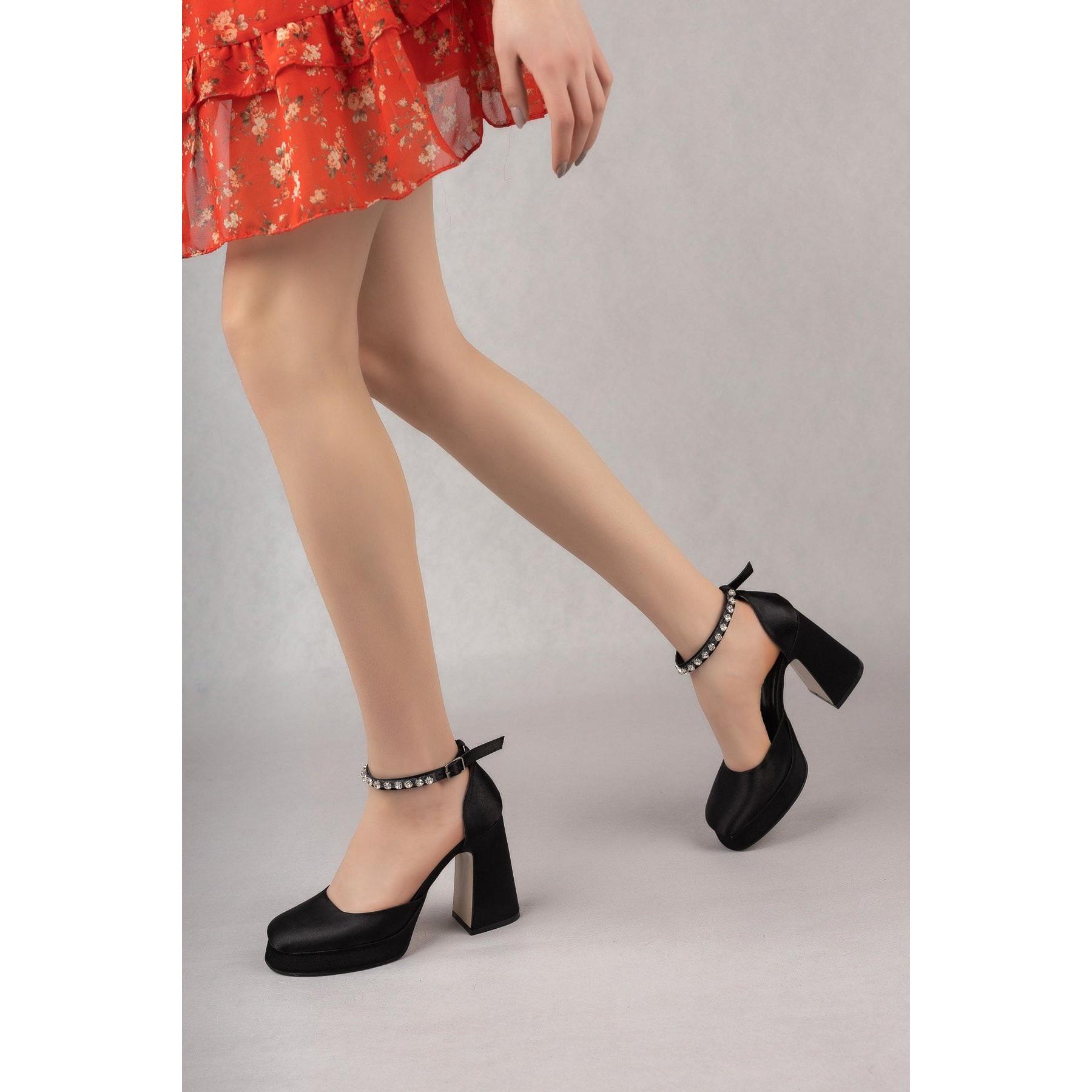 Женское вечернее платье Классические вечерние туфли на каблуке Стильные гламурные туфли на высоком каблуке Высокое качество Новый сезон 2023 г.
Женское вечернее платье Классические вечерние туфли на каблуке Стильные гламурные туфли на высоком каблуке Высокое качество Новый сезон 2023 г.