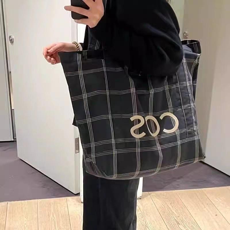 Холщовая сумка-тоут COS 2024 Весна - Большая вместимость, Универсальная наплечная сумка для покупок и поездок на работу темно-синий
Холщовая сумка-тоут COS 2024 Весна - Большая вместимость, Универсальная наплечная сумка для покупок и поездок на работу темно-синий