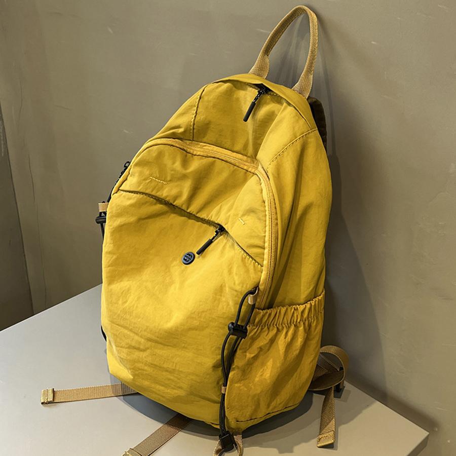 Outdoor lightweight and simple backpack for men and women water-resistant travel commuting hiking sports and leisure zip bagpack 28x11x36cm жёлтый
Outdoor lightweight and simple backpack for men and women water-resistant travel commuting hiking sports and leisure zip bagpack 28x11x36cm жёлтый