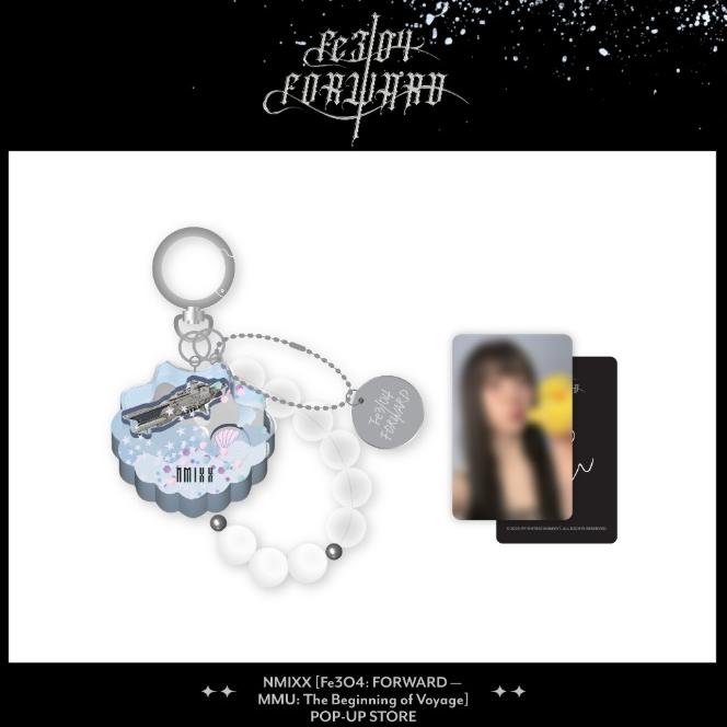 Предварительный заказ NMIXX Fe3O4: FORWARD POP-UP Store шейкер брелок для ключей с водой LILY 
Предварительный заказ NMIXX Fe3O4: FORWARD POP-UP Store шейкер брелок для ключей с водой LILY