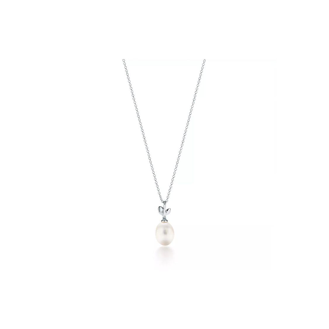 Tiffany & Co. Paloma Picasso Olive Leaf Pearl Sterling Silver Necklace Women necklace 60022345 Box+Shopping Bag
Tiffany & Co. Paloma Picasso Olive Leaf Pearl Sterling Silver Necklace Women necklace 60022345 Box+Shopping Bag
