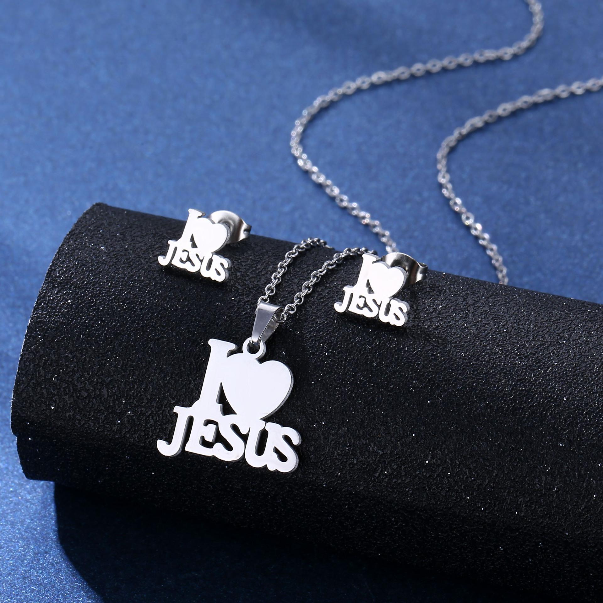 Love Necklace Earnail Set South American New Product Accessories Necklace Stainless Steel Earring Pendant Two Piece Set
Love Necklace Earnail Set South American New Product Accessories Necklace Stainless Steel Earring Pendant Two Piece Set