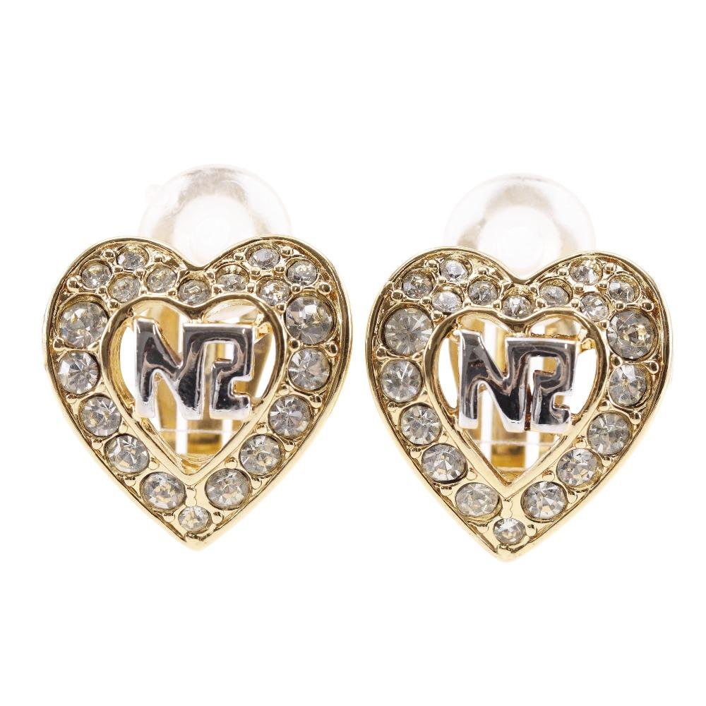 NINA RICCI Heart logo Earring Plated Gold/Rhinestone heart 6.0g Women Used
NINA RICCI Heart logo Earring Plated Gold/Rhinestone heart 6.0g Women Used