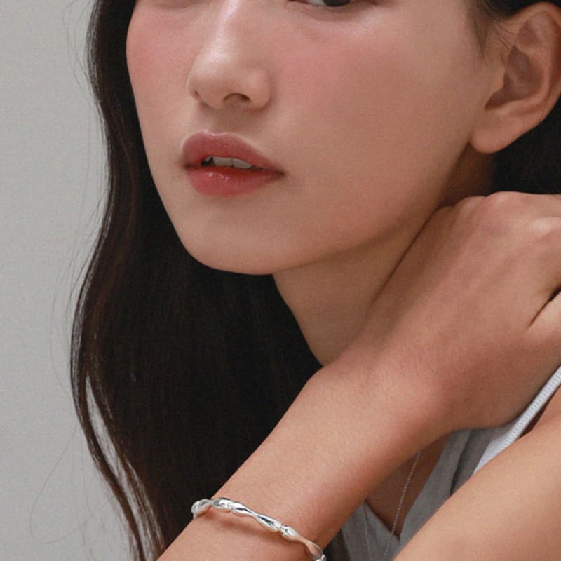 REINDEER GROTTO BRACELET 08 GOLD
REINDEER GROTTO BRACELET 08 GOLD