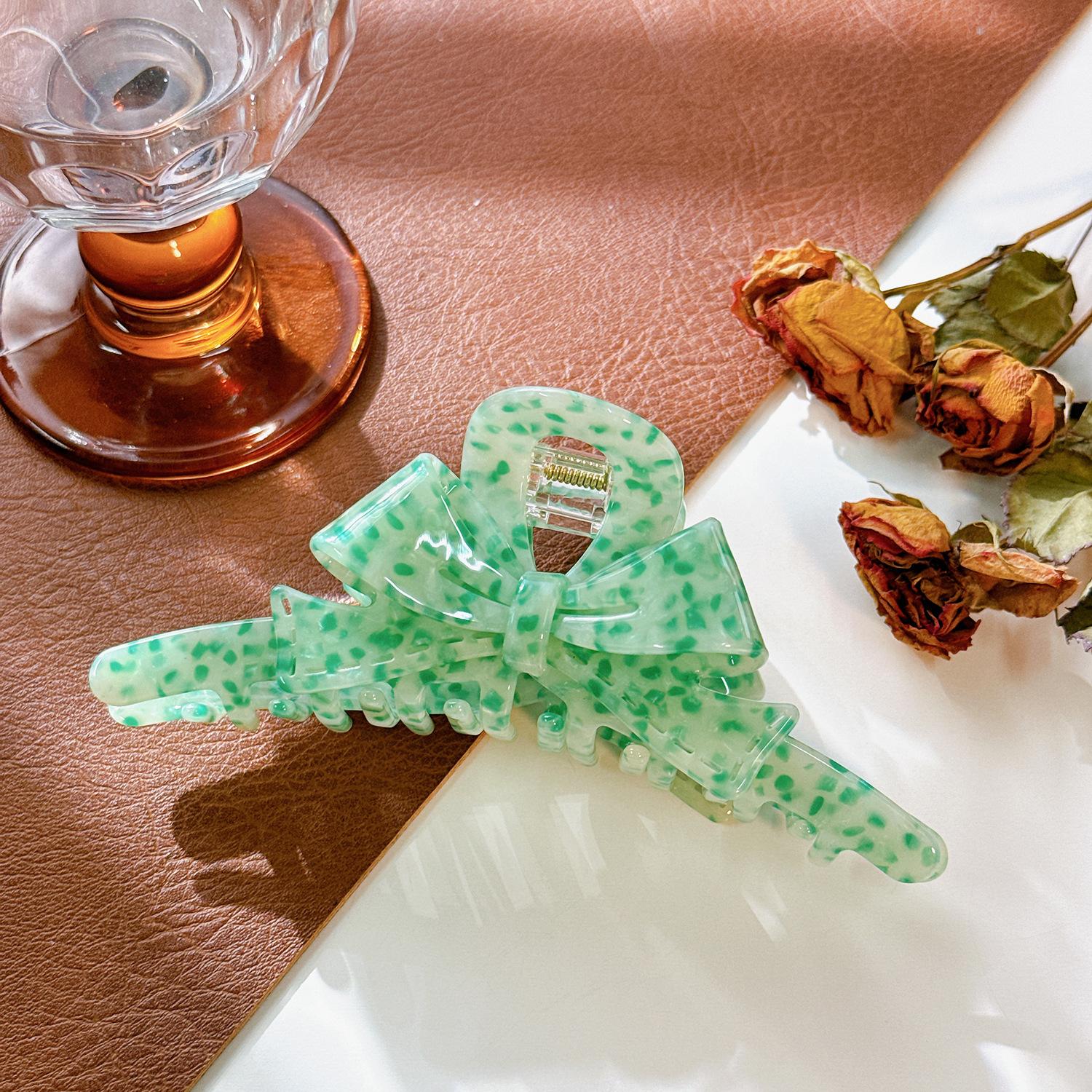 Acetate Trendy Hair Claw Clip With Striped And Polka Dot Patterns For Stunning Hairstyles Spot Green
Acetate Trendy Hair Claw Clip With Striped And Polka Dot Patterns For Stunning Hairstyles Spot Green