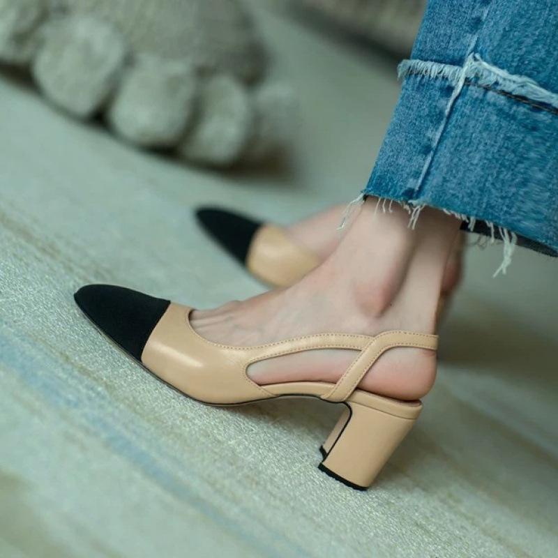 Soft leather color matching sandals flat thick heel high heels French 2025 new light mouth single shoes women s spring middle heel 32
Soft leather color matching sandals flat thick heel high heels French 2025 new light mouth single shoes women s spring middle heel 32
