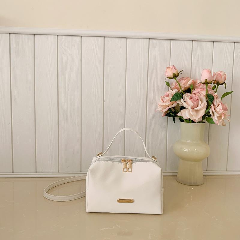 Women s Retro Box Square Handbag New Style Small Top-handle Bag Crossbody Phe Bags for Daily Use Commuting 17x11x8cm білий
Women s Retro Box Square Handbag New Style Small Top-handle Bag Crossbody Phe Bags for Daily Use Commuting 17x11x8cm білий