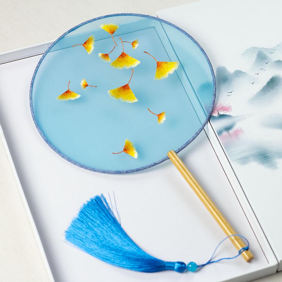 Double-Sided Transparent Silk Embroidery Round Fan - Chinese Hanfu Style Classical Dance Accessory
Double-Sided Transparent Silk Embroidery Round Fan - Chinese Hanfu Style Classical Dance Accessory