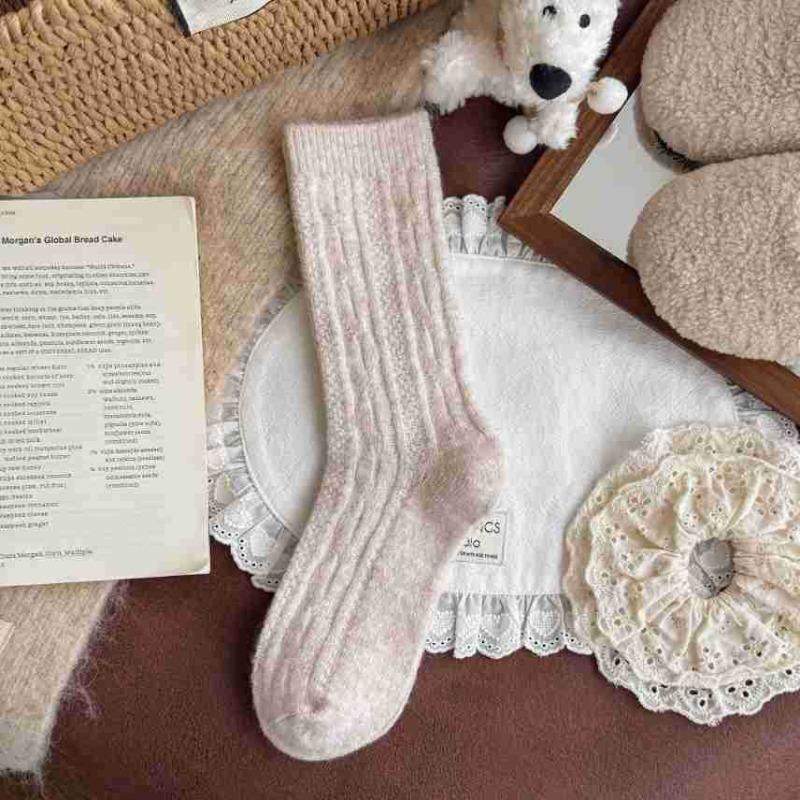 Thickened Socks - Autumn/Winter Wool Socks, Plain Color, Twisted Pattern, Mid-calf Length Socks for Women, Warm Women s Long Socks, Pile Socks 1 pair бежевий
Thickened Socks - Autumn/Winter Wool Socks, Plain Color, Twisted Pattern, Mid-calf Length Socks for Women, Warm Women s Long Socks, Pile Socks 1 pair бежевий
