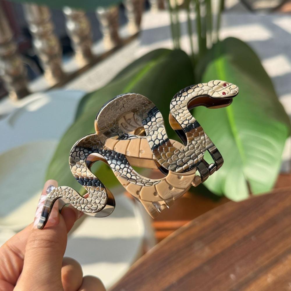 Acetic Acid Snake Hair Clip Elegant Acetate Crab Clip Shiny Snake Hair Claw Hair Styling Accessory кофейный
Acetic Acid Snake Hair Clip Elegant Acetate Crab Clip Shiny Snake Hair Claw Hair Styling Accessory кофейный