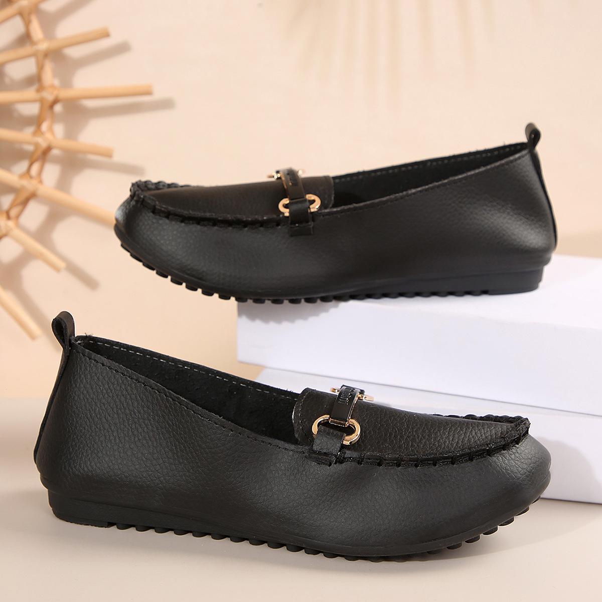 Женские одинарные туфли на плоской подошве с металлической пряжкой-перекрестием для ношения на улице, новые модели весна-осень, европейская и американская мода, универсальные повседневные одинарные туфли 35 чёрный
Женские одинарные туфли на плоской подошве с металлической пряжкой-перекрестием для ношения на улице, новые модели весна-осень, европейская и американская мода, универсальные повседневные одинарные туфли 35 чёрный