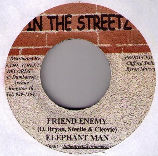 7inch Record ELEPHANT MAN / CAPTAIN BARKEY - Friend Enemy / Bleach On NONE In The Streetz 2002 Jamaica Reggae, Ska & Dub Used
7inch Record ELEPHANT MAN / CAPTAIN BARKEY - Friend Enemy / Bleach On NONE In The Streetz 2002 Jamaica Reggae, Ska & Dub Used