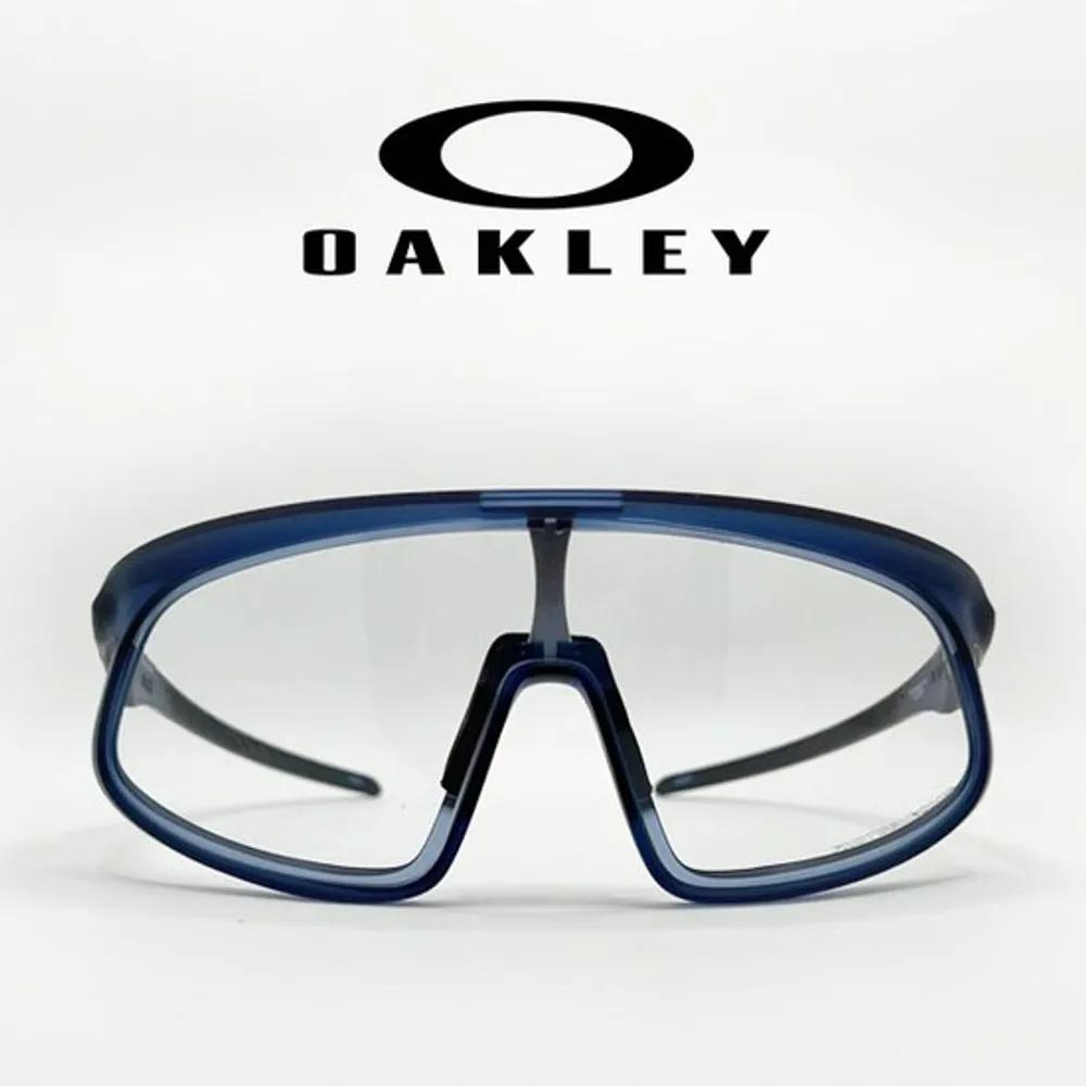 Resolve OO9484-0749 (9484D-07) Prism Photochromic Goggle-style Sunglasses doesn t exist
Resolve OO9484-0749 (9484D-07) Prism Photochromic Goggle-style Sunglasses doesn t exist