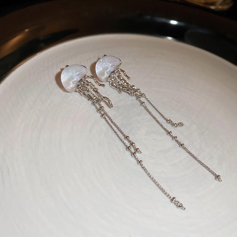 JWER Lovely Deep-Sea Jellyfish Elves Long Tassel Drop Earrings Mini Star Transparent Crystal Chain Earrings Women Zircon Gifts
JWER Lovely Deep-Sea Jellyfish Elves Long Tassel Drop Earrings Mini Star Transparent Crystal Chain Earrings Women Zircon Gifts