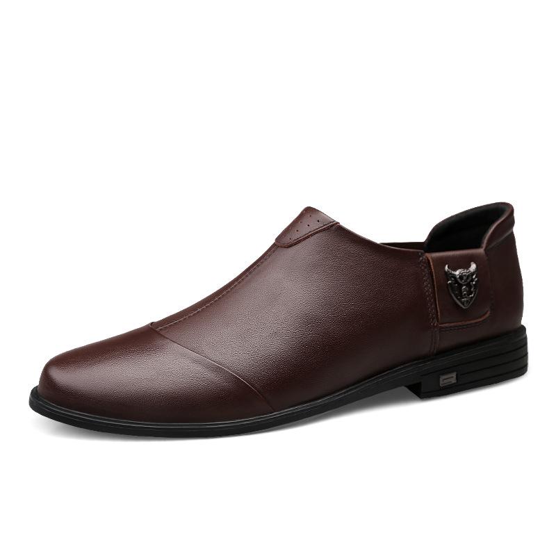 The first layer of cowhide fashion leather splicing casual single shoes Doudou shoes men s shoes one pedal cover lazy shoes 45 коричневий
The first layer of cowhide fashion leather splicing casual single shoes Doudou shoes men s shoes one pedal cover lazy shoes 45 коричневий