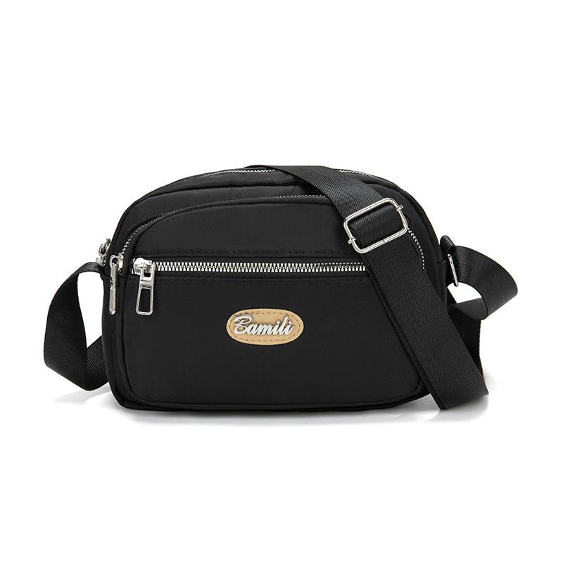 Жіноча легка нейлонова сумка на відкритому повітрі Водонепроникна сумка для мобільного телефону Сумка для матері Сумка на плече з кількома кишенями чорний
Жіноча легка нейлонова сумка на відкритому повітрі Водонепроникна сумка для мобільного телефону Сумка для матері Сумка на плече з кількома кишенями чорний