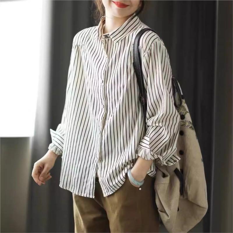 Johnature Women Vintage Striped Shirts Tops Cotton Turn-down Collar Long Sleeve Button Casual Blouses Loose Shirts
Johnature Women Vintage Striped Shirts Tops Cotton Turn-down Collar Long Sleeve Button Casual Blouses Loose Shirts