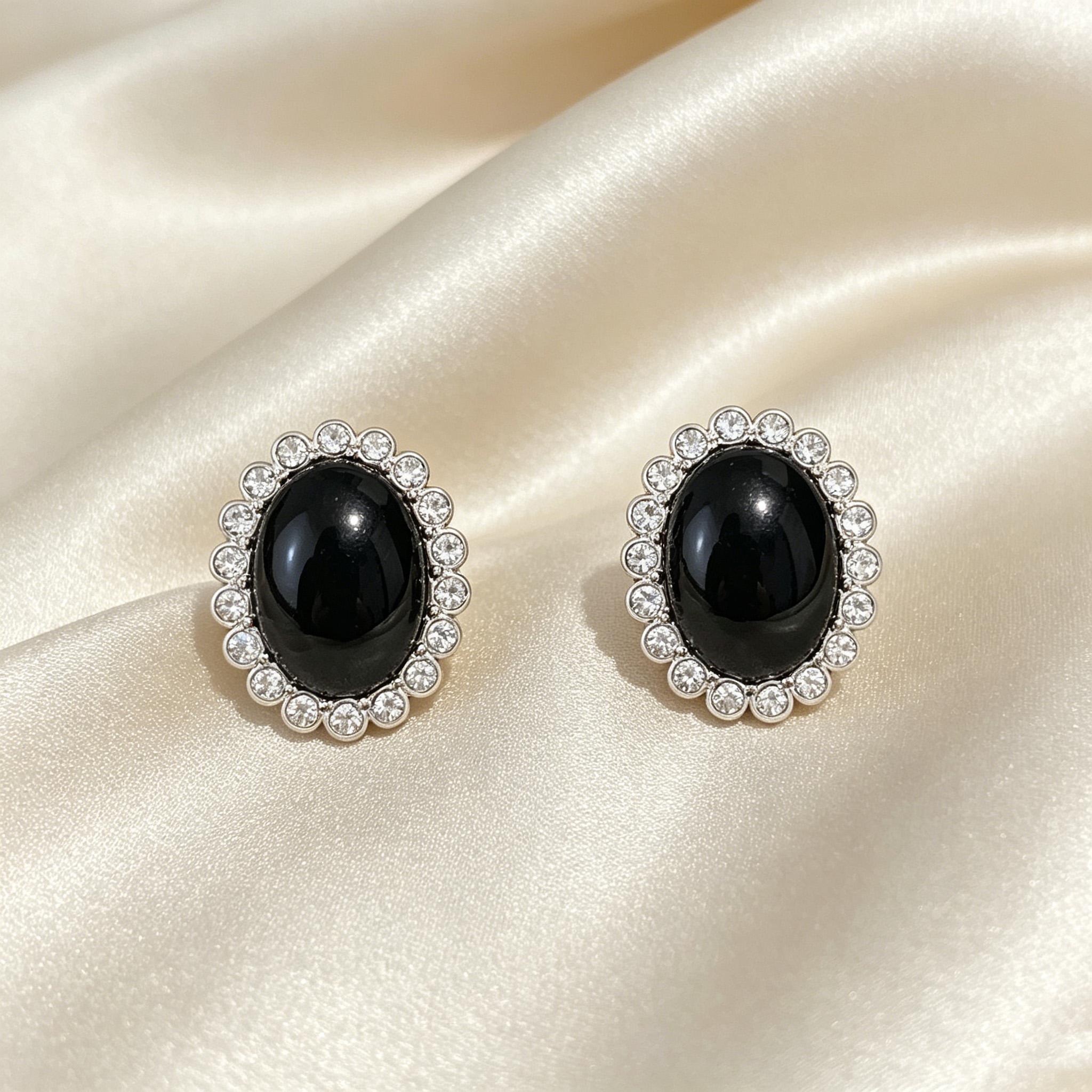 Pigeon Eggs Zircon Stud Earrings Are Not Allergic, Exquisite Gifts, Affordable Luxury Goods jewelry чёрный
Pigeon Eggs Zircon Stud Earrings Are Not Allergic, Exquisite Gifts, Affordable Luxury Goods jewelry чёрный