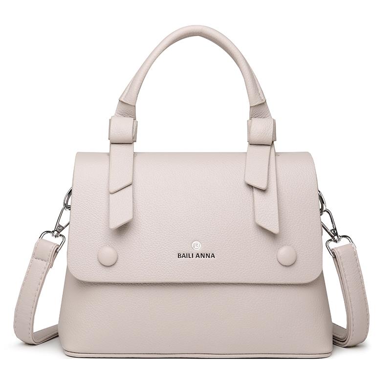 New PU Leather Shoulder Bag for Ladies Waterproof Work Handbag Women s Crossbody Purse with Adjustable Chain Strap Fashi Gift світло-сірого кольору
New PU Leather Shoulder Bag for Ladies Waterproof Work Handbag Women s Crossbody Purse with Adjustable Chain Strap Fashi Gift світло-сірого кольору