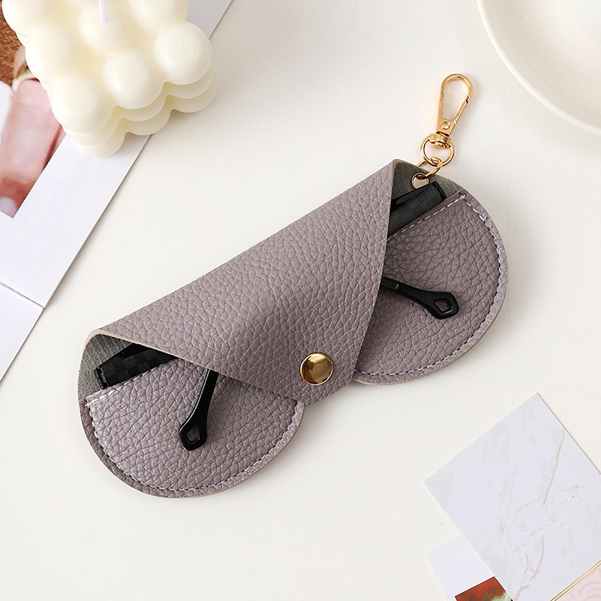 1pc Portable PU Glasses Bag Foldable Travel Sunglasses Case Simple Glasses Storage Box Travel Glasses Case Holder Pouch Cases сірий
1pc Portable PU Glasses Bag Foldable Travel Sunglasses Case Simple Glasses Storage Box Travel Glasses Case Holder Pouch Cases сірий