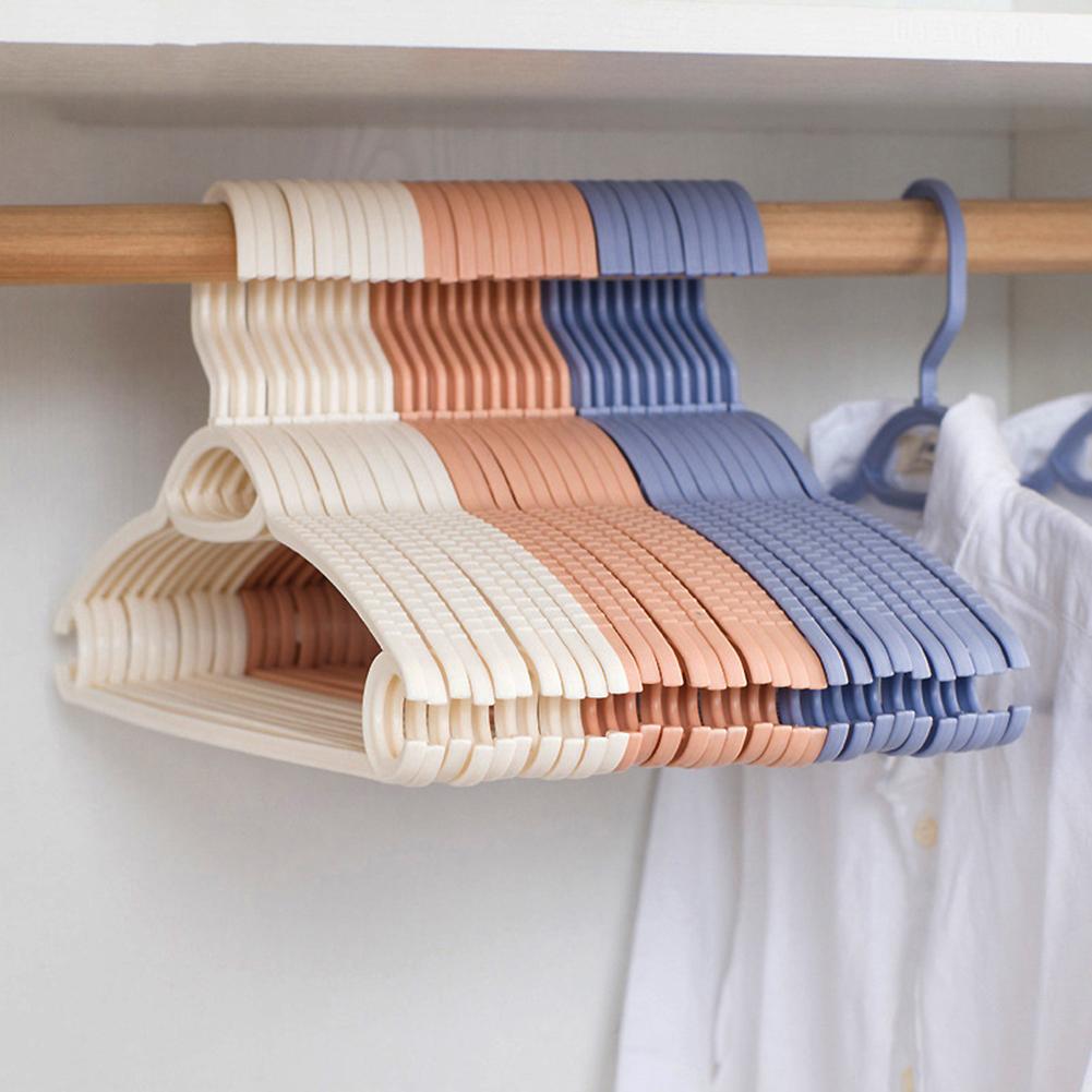 PP Materials Coat Hangers Multi-Functional Recess Design For Closet China Mainland
PP Materials Coat Hangers Multi-Functional Recess Design For Closet China Mainland