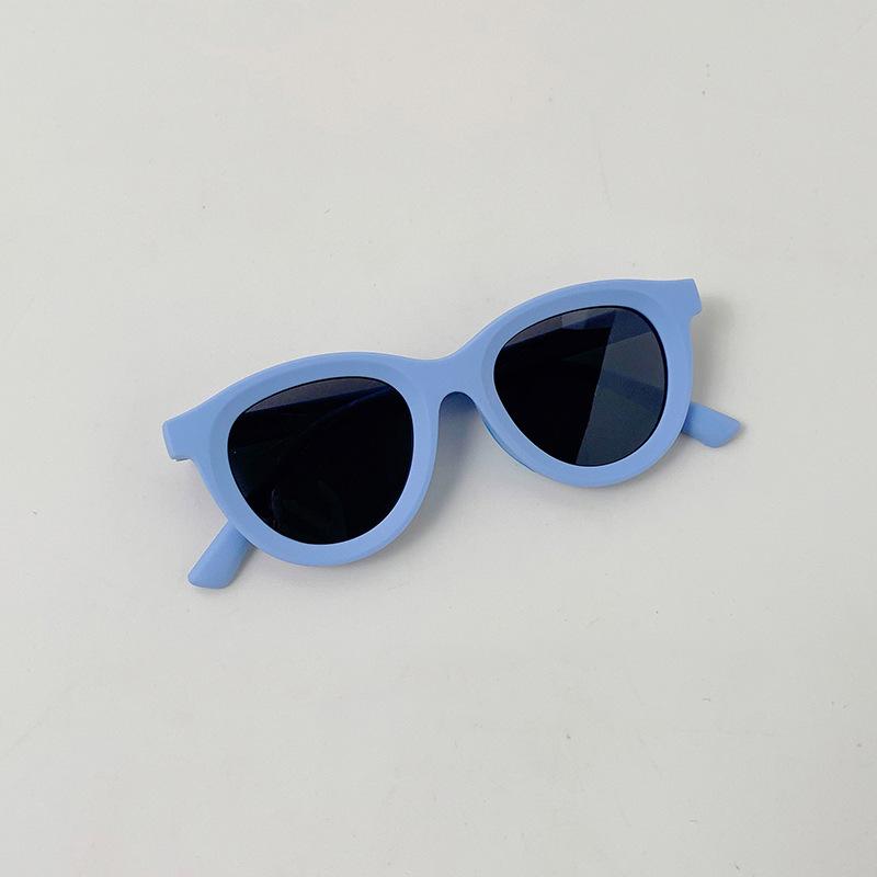 Children s summer sunscreen sunglasses baby candy color sweet cool glasses sunscreen UV protection sunglasses світло-синій колір
Children s summer sunscreen sunglasses baby candy color sweet cool glasses sunscreen UV protection sunglasses світло-синій колір
