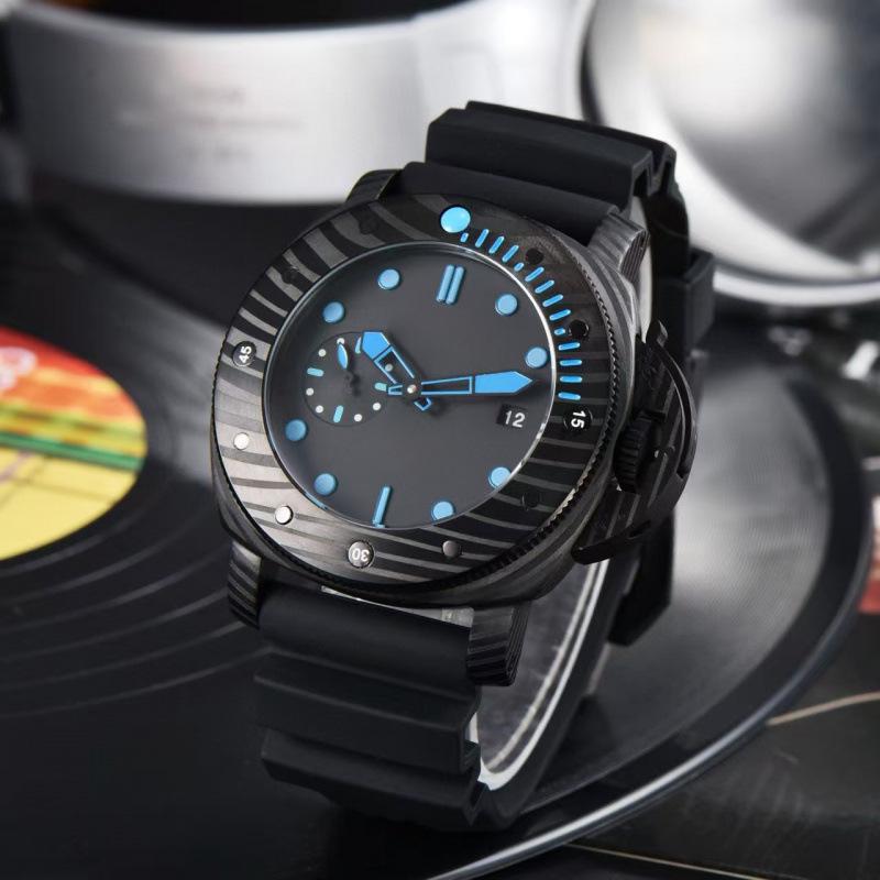 Чоловічий дайверський годинник Panerai Luminor 1404 Series PAM1391/1565 з нейлоново-гумовим ремінцем
Чоловічий дайверський годинник Panerai Luminor 1404 Series PAM1391/1565 з нейлоново-гумовим ремінцем