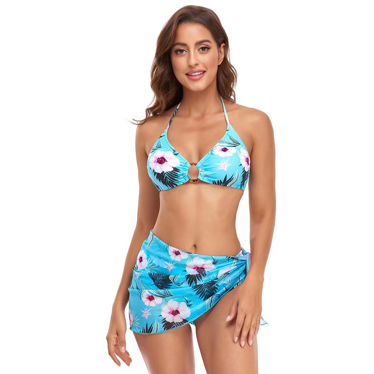 European & American Three-Piece Printed Bikini Swimsuit: Hot Girl Style Medium
European & American Three-Piece Printed Bikini Swimsuit: Hot Girl Style Medium