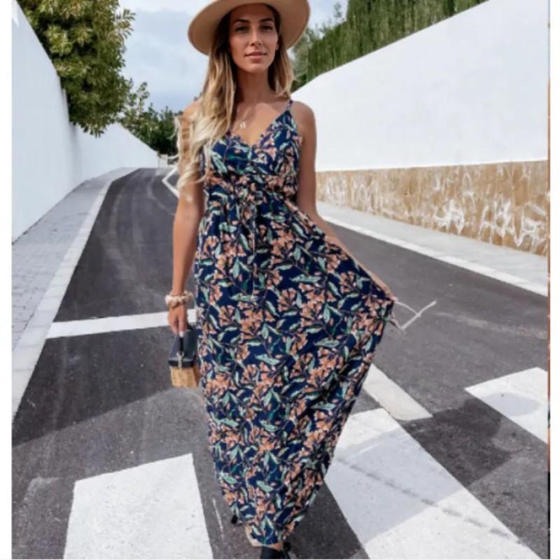 European and American fashion new hot-selling women s clothing high-waist printing suspender big pendulum dress XL синій
European and American fashion new hot-selling women s clothing high-waist printing suspender big pendulum dress XL синій