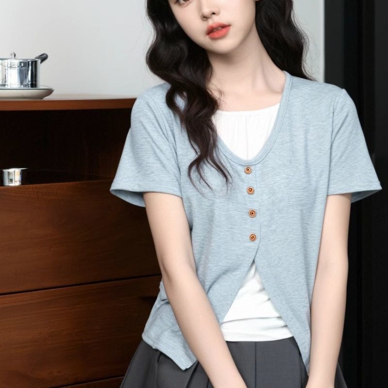 Women s Short Sleeved T-shirts Irregular Contrasting Color Splicing Design Tops Summer New Ladies Pullover Shirts S
Women s Short Sleeved T-shirts Irregular Contrasting Color Splicing Design Tops Summer New Ladies Pullover Shirts S