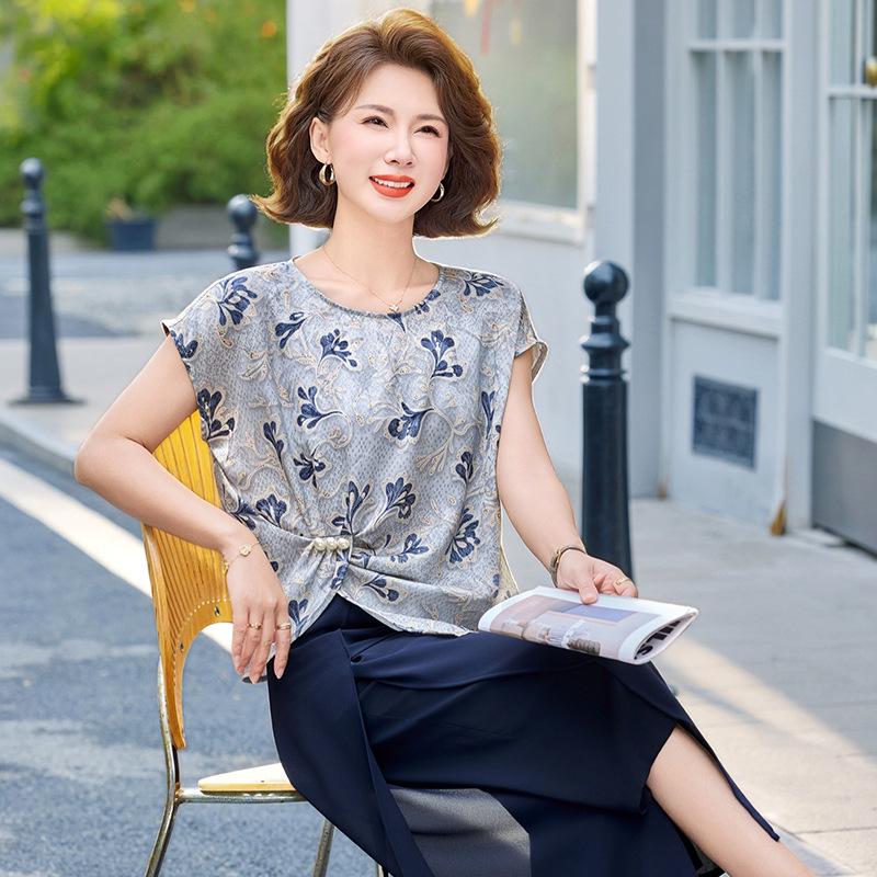 2026 Summer Fashion Women s Two-Piece Set for Middle-aged and Elderly (50-60 Years) XL (for 80-95 jin)
2026 Summer Fashion Women s Two-Piece Set for Middle-aged and Elderly (50-60 Years) XL (for 80-95 jin)