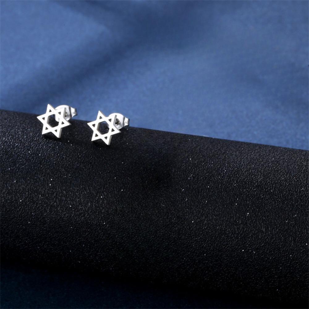 Exquisite Silver Color Stainless Steel Star Pendant Necklace for Women Charm Hollow Hexagram Choker Chain Jewelry Accessories
Exquisite Silver Color Stainless Steel Star Pendant Necklace for Women Charm Hollow Hexagram Choker Chain Jewelry Accessories