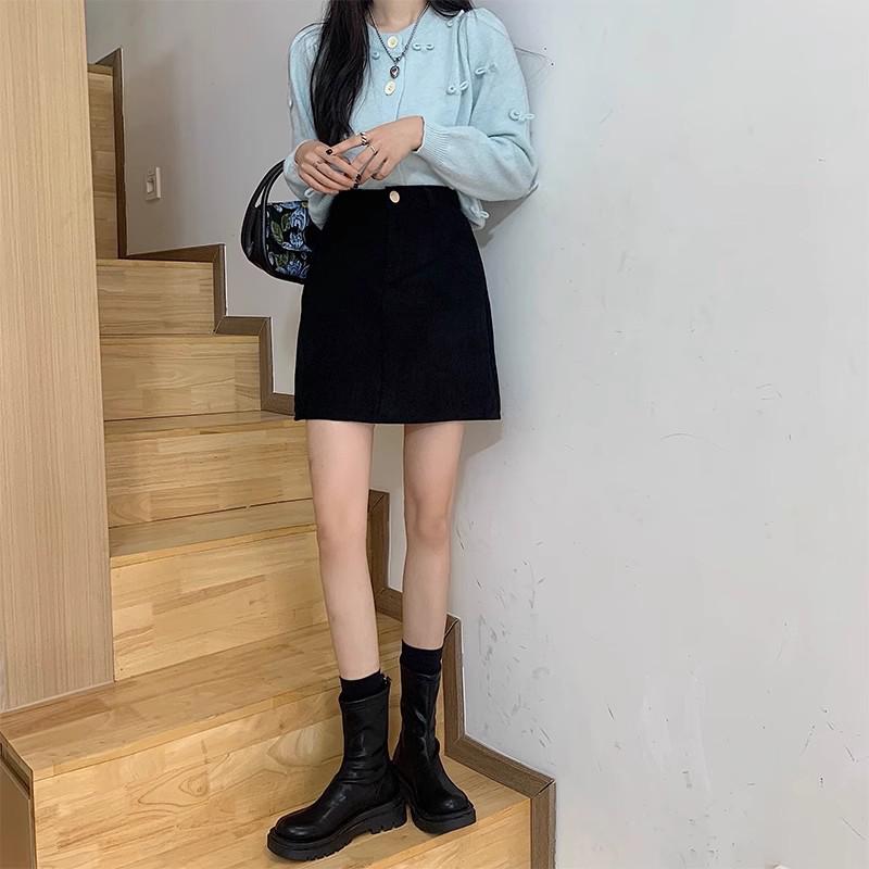 2024 Autumn/Winter Women s High Waist Corduroy A-line Mini Skirt - Korean Fashion Trend 4XL
2024 Autumn/Winter Women s High Waist Corduroy A-line Mini Skirt - Korean Fashion Trend 4XL