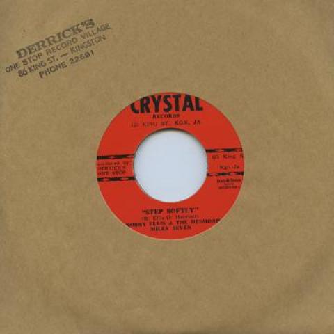7inch Record BOBBY ELLIS, DESMOND MILES SEVEN / - Step Softly / Walk The Streets DSRDH7002 Crystal/Dub Sto 1967 Japan Reggae, Ska & Dub
7inch Record BOBBY ELLIS, DESMOND MILES SEVEN / - Step Softly / Walk The Streets DSRDH7002 Crystal/Dub Sto 1967 Japan Reggae, Ska & Dub