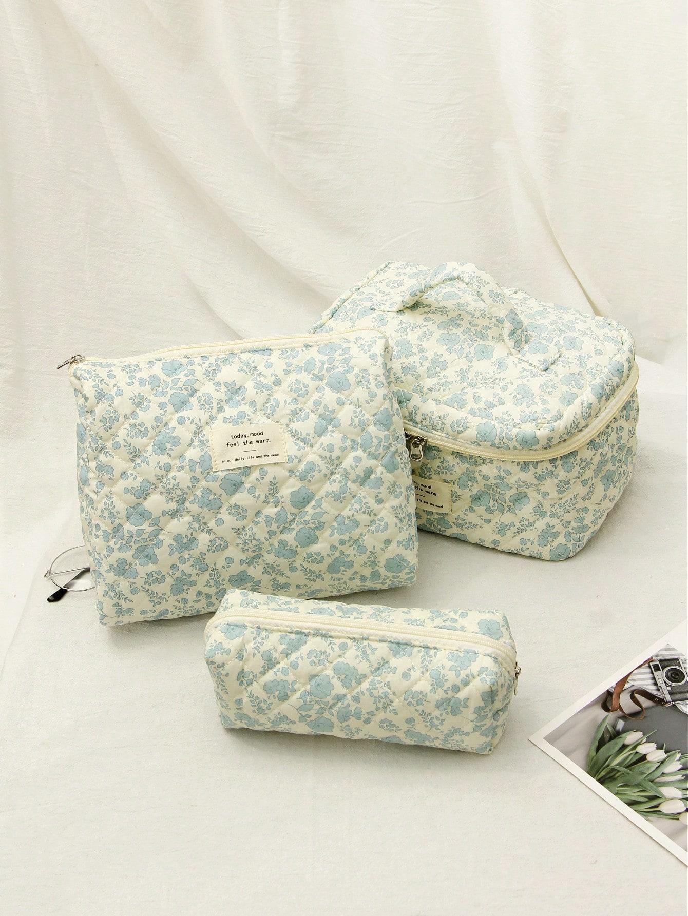 Set of Casual Women Handheld Large Capacity Flower Cosmetic Bag Storage Portable Sewing Cloth With Lovely Floral Print Ins Style Travel Bag
Set of Casual Women Handheld Large Capacity Flower Cosmetic Bag Storage Portable Sewing Cloth With Lovely Floral Print Ins Style Travel Bag