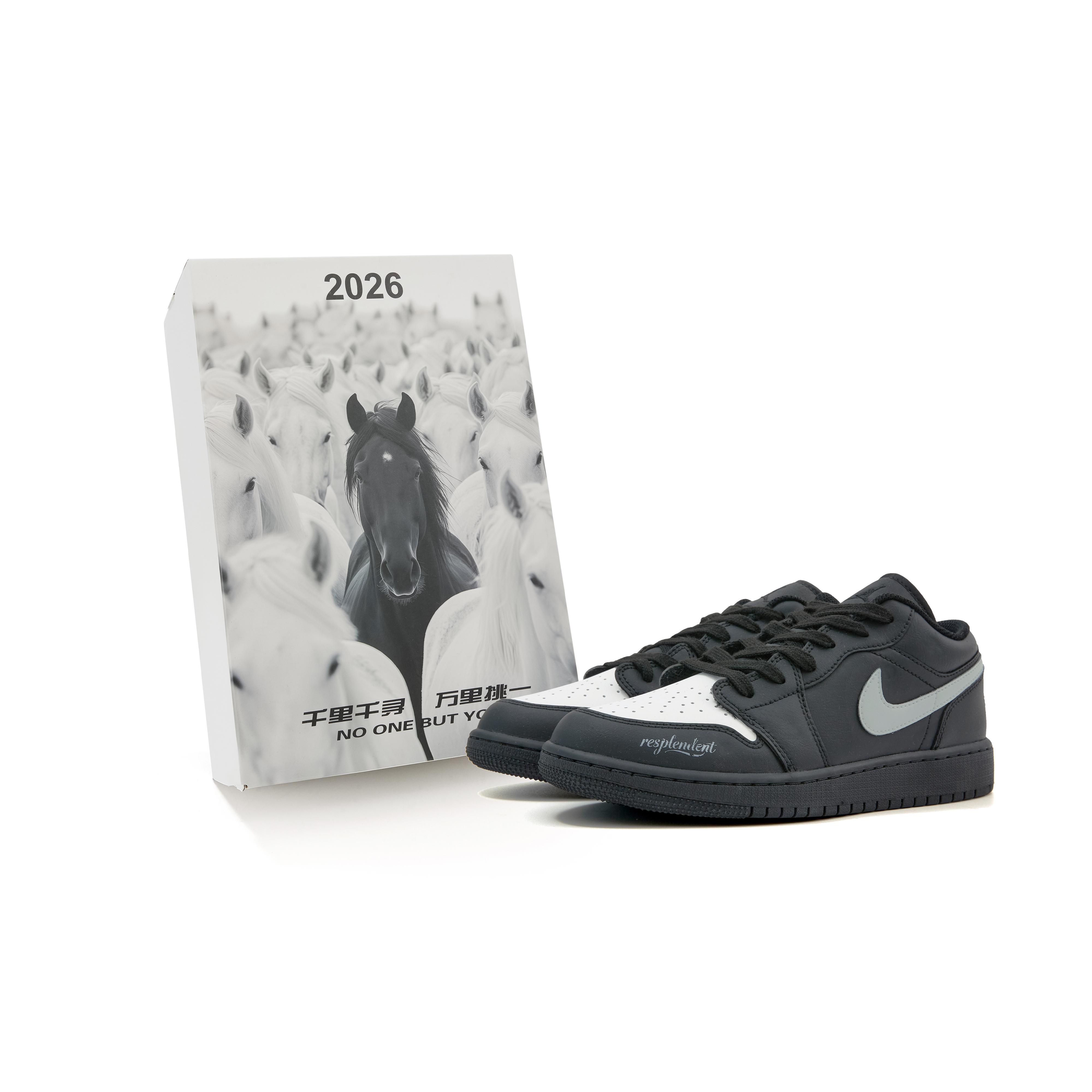 Jordan Air Jordan 1 Abrasion Resistant Low top Vintage Basketball Shoes Men s Black Gray 553558-081(Team575-) 44.5
Jordan Air Jordan 1 Abrasion Resistant Low top Vintage Basketball Shoes Men s Black Gray 553558-081(Team575-) 44.5