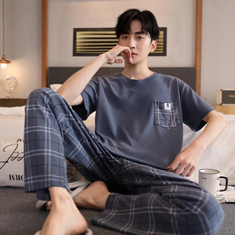 2024 Men s Summer Cotton Pajama Set: Short Sleeve Top & Long Pants for Teenagers XXL (73-83 kg)
2024 Men s Summer Cotton Pajama Set: Short Sleeve Top & Long Pants for Teenagers XXL (73-83 kg)