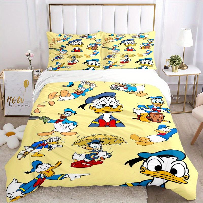 3pcs Donald Duck Character Quilt Set Soft and Comfortable Bedroom, Guest Room and Dorm Decor Bedding Set W041 155x200cm
3pcs Donald Duck Character Quilt Set Soft and Comfortable Bedroom, Guest Room and Dorm Decor Bedding Set W041 155x200cm