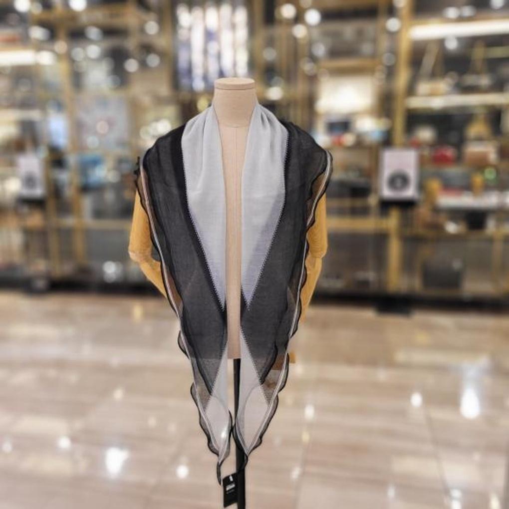 Basic Rhombus Newstitch E21F2PO452
Basic Rhombus Newstitch E21F2PO452