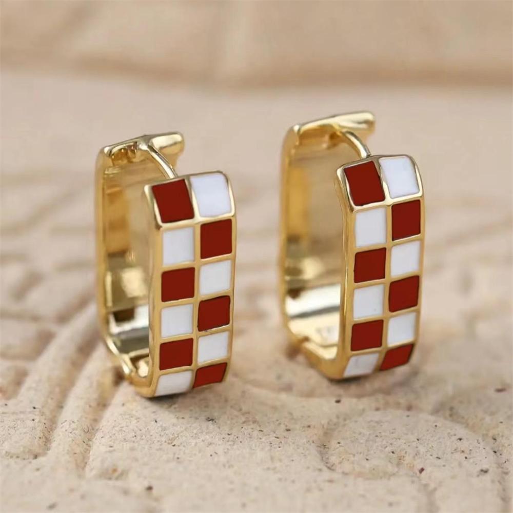 Fashion Red and White Checkered Pattern Square Hoop Earrings For Women Vintage Gold Silver Color Wedding Jewelry Minimalist Gift
Fashion Red and White Checkered Pattern Square Hoop Earrings For Women Vintage Gold Silver Color Wedding Jewelry Minimalist Gift