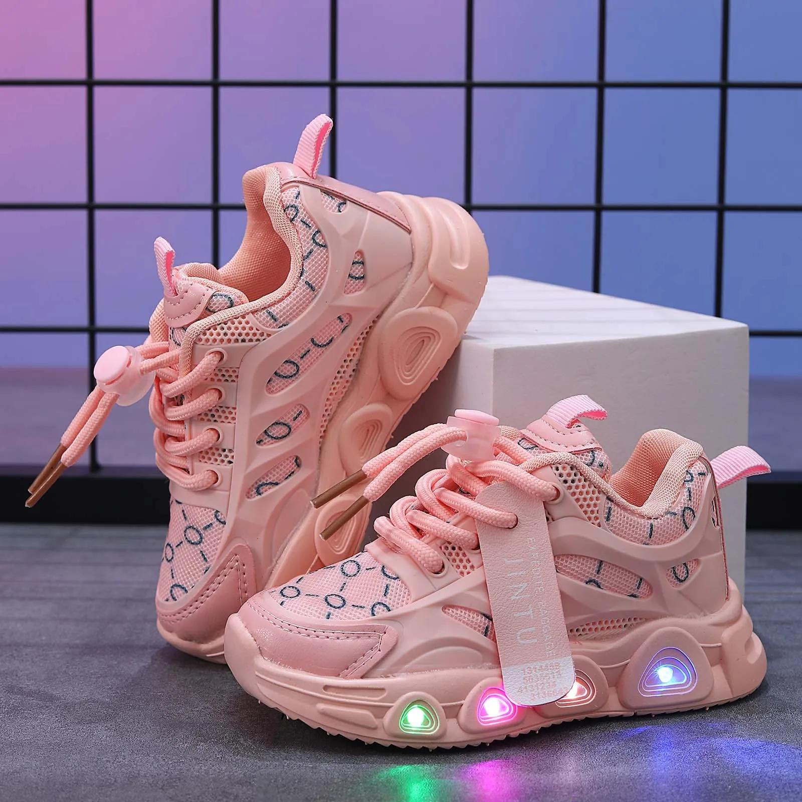 LED Baby Luminous Shoes LED Light Up Shoes For Girls Toddler Walking Shoes Girls Kids Children Baby Casual Sneaker for Boy Kid 21
LED Baby Luminous Shoes LED Light Up Shoes For Girls Toddler Walking Shoes Girls Kids Children Baby Casual Sneaker for Boy Kid 21