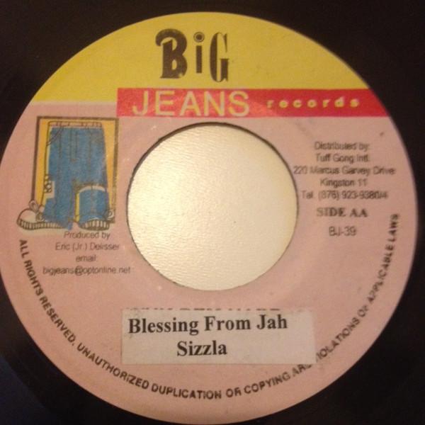 7-дюймовая пластинка SIZZLA / RALLY BOP - Blessing From Jah / Pay Dem No Mind BJ39 Big Jeans Recor 2003 Ямайка Регги, Ска и Даб Б/У
7-дюймовая пластинка SIZZLA / RALLY BOP - Blessing From Jah / Pay Dem No Mind BJ39 Big Jeans Recor 2003 Ямайка Регги, Ска и Даб Б/У