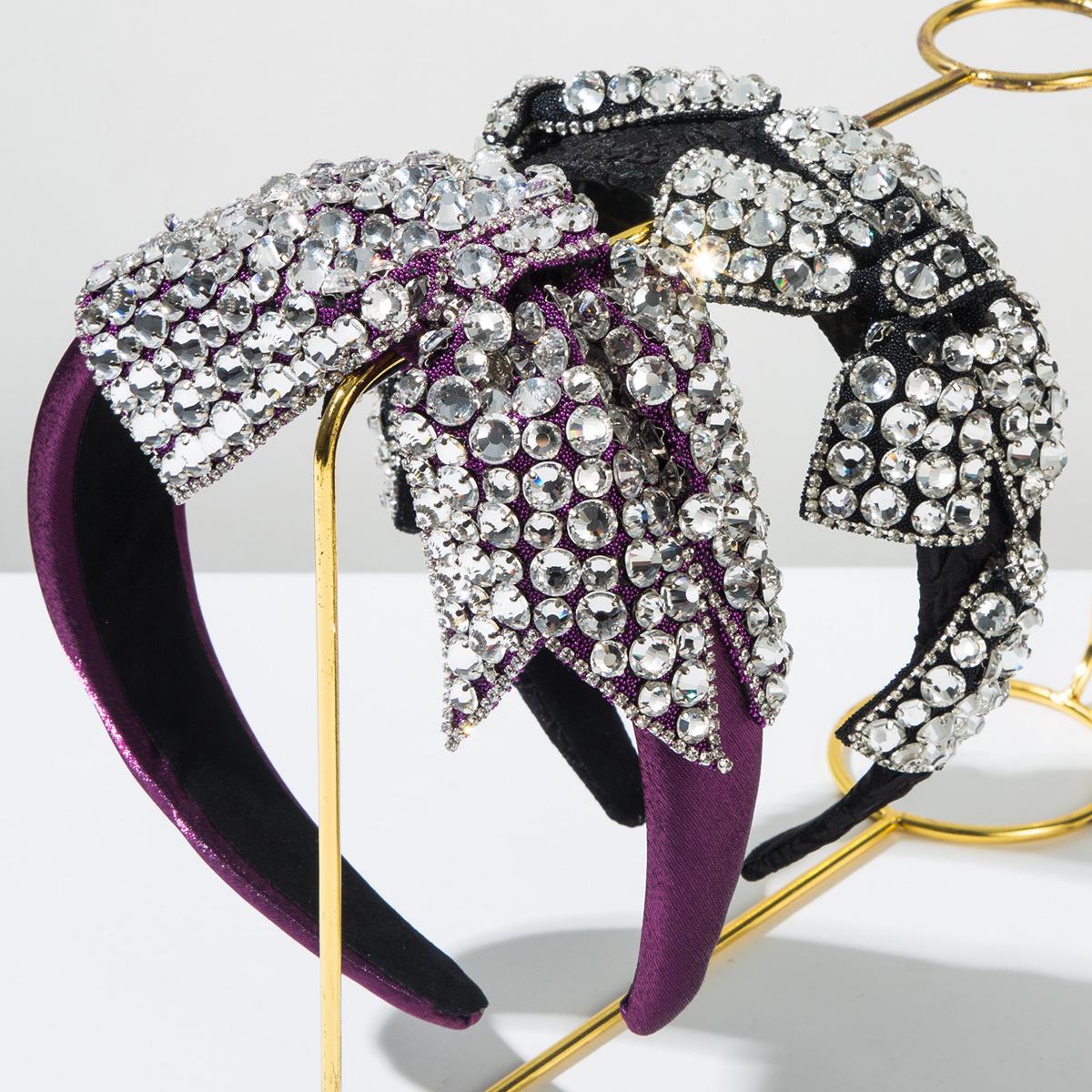 New Fashionable Baroque Full Diamond Bow Headband Shining Light Luxury Banquet Headband High end socialite Hair Accessories чёрный
New Fashionable Baroque Full Diamond Bow Headband Shining Light Luxury Banquet Headband High end socialite Hair Accessories чёрный