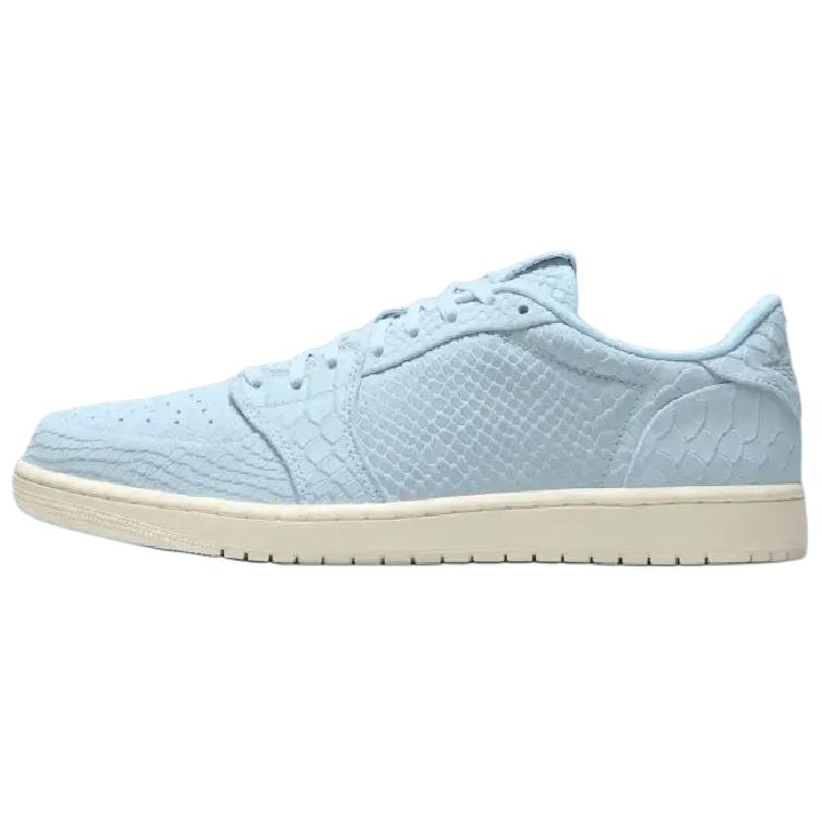 Jordan 1 Retro Low Ns Ice Blue 872782-441 44
Jordan 1 Retro Low Ns Ice Blue 872782-441 44