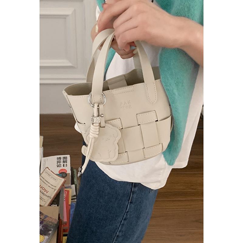 Сумки Женские новые высококлассные сумки Модные сумки через плечо Плетеные сумки-ведра
Сумки Женские новые высококлассные сумки Модные сумки через плечо Плетеные сумки-ведра